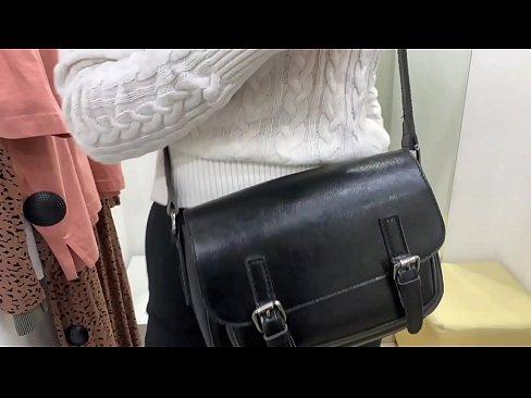 ❤️ 年輕婊子 FeralBerry 在試衣間用假陽具公開自慰 ❤❌ 只是色情 在 zh-tw.kassavrn.ru ❌️❤